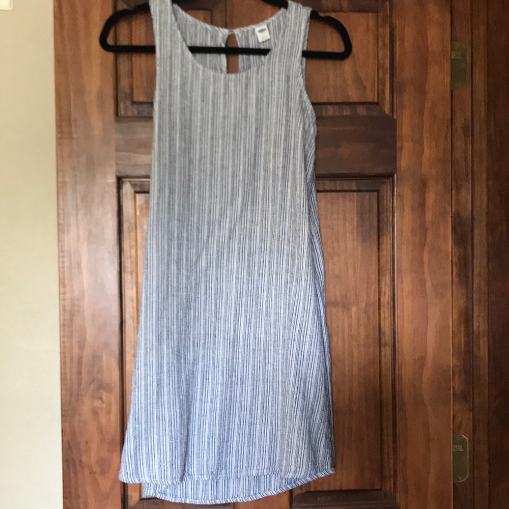 Old Navy Sleeveless Dress